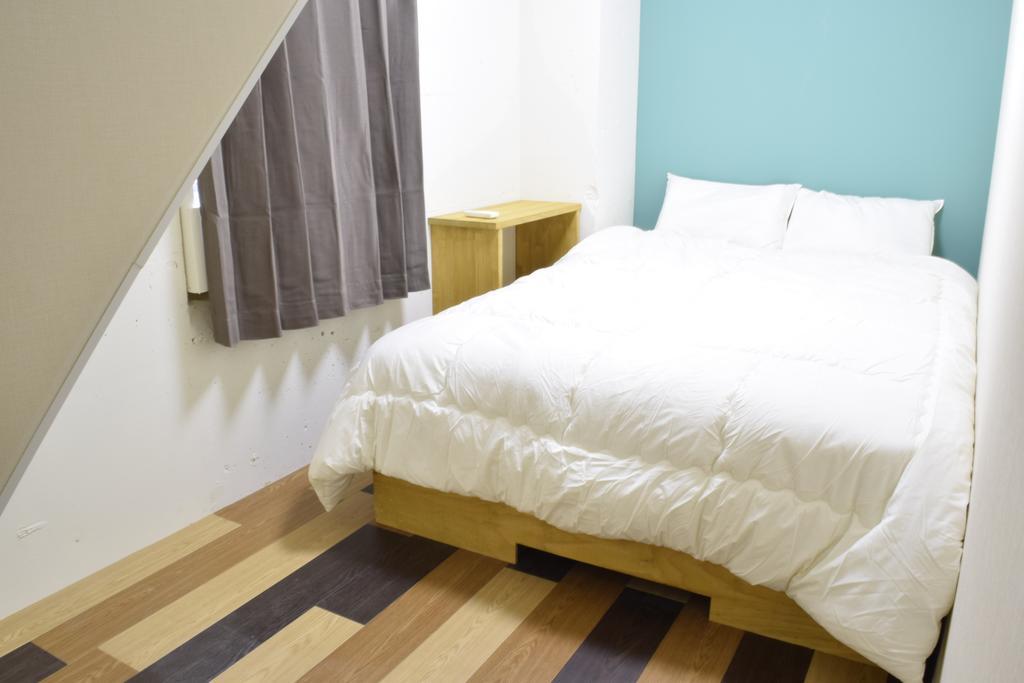 Iza Asakusa Guest House Токио Номер фото